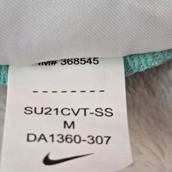 Nike Dry-Fit girls (youth) jumpsuit, size M (age 10-11) - Picture 6 of 9